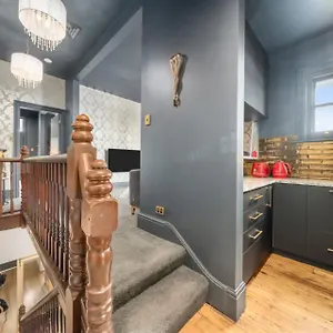 http://celestial-suite.top-hotels-hobart.com