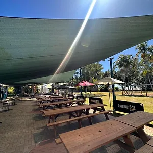Bushland Tavern **** Townsville